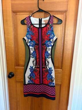 Flying Tomato Sleeveless Floral Print Bodycon Dress Size Small
